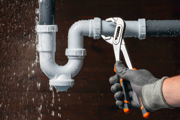 Professional Drain Cleaning technician working in Glen Flora, TX